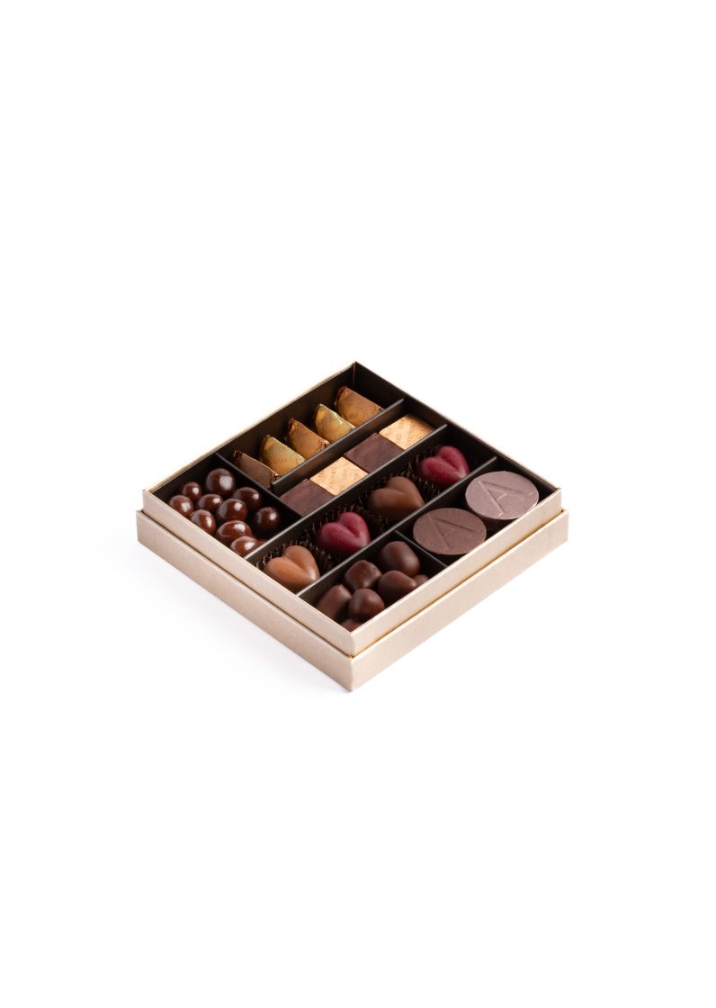 190g assorted chocolate box